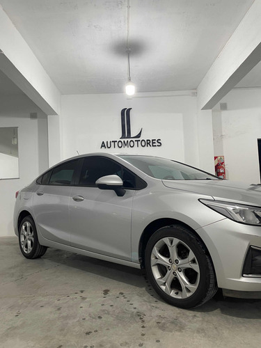 Chevrolet Cruze Lt 1.4 4 Puertas