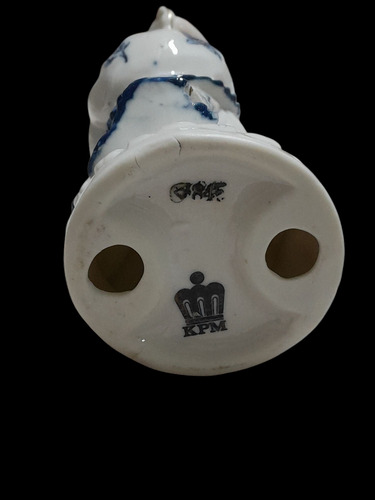 Figura De Porcelana Alemana Kpm (Usado)