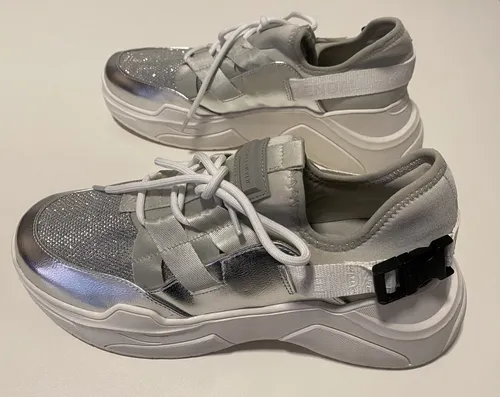 Zapatillas Importadas Kendall And Kyllie By Kardashian