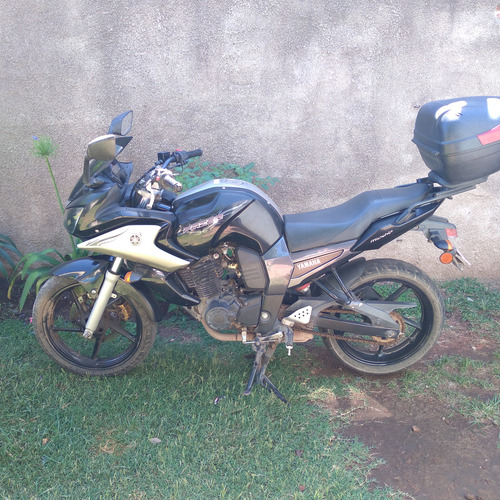 Yamaha Fazer16 Carenada