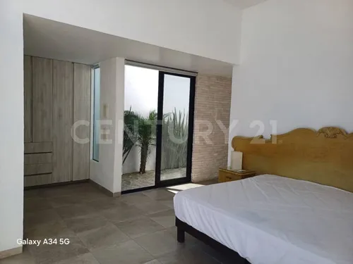 Venta De Casa Nueva, Con Alberca, Amplio Jardín Y 4 Recámaras, Atlixco, Puebla