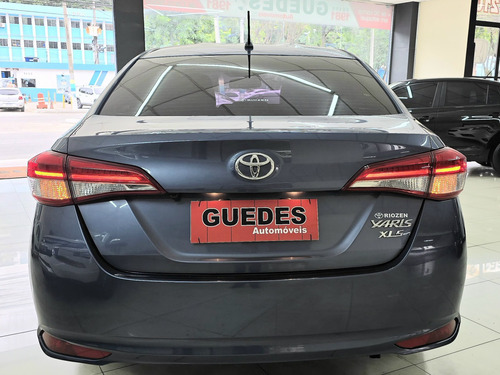 Toyota Yaris Sedán 1.5 16V FLEX SEDAN XLS CONNECT MULTIDRIVE