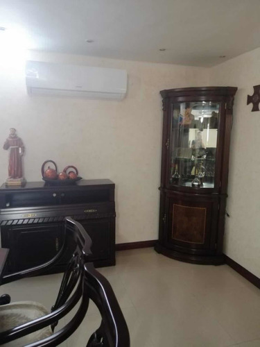 Imagen 12 de 17 de Casa De 3 Recamaras Y 5 Baños Y Cochera Para 2 Carros
