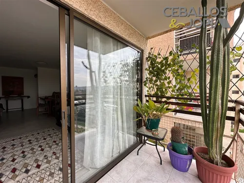 Departamento En Venta De 3 Dorm. En Villa Alemana