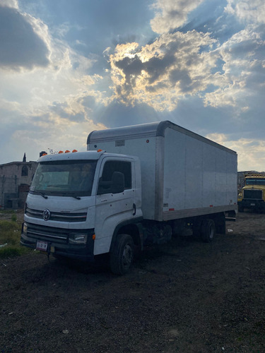 Chasis Cabina (imp) 11-180 2 Ejes 10700kg Pbv, Con Caja Seca