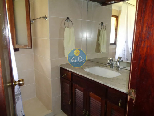Se Alquila Hermosa Casa En Zona De Prestigio, Alquiler En Punta Del Este, Barrio Beverly Hills