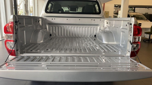 Imagen 15 de 15 de Autos Y Camionetas Renault Alaskan Vw Amarok Toyota Hilux E