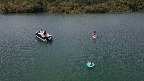 Lancha Ventura Pontoon 250 Zero V-cat Solara Fluvimar Vcat