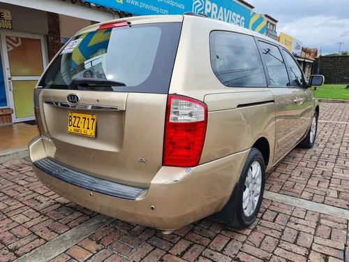 Kia Carnival Sedona 2.9cc At Aa 4x2