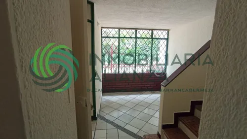 Casa En Arriendo En El Poblado. Cod A11261