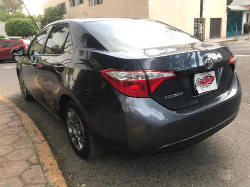 Toyota Corolla 1.8 Le At