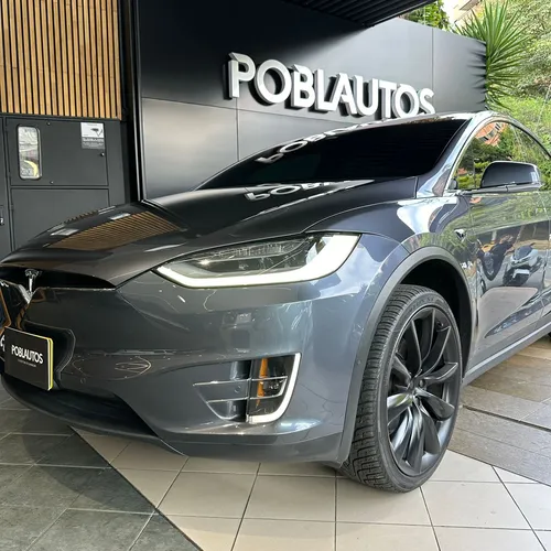 Tesla Model X Long Range Plus