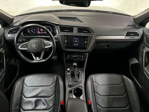 Volkswagen Tiguan 5p R-Line L4/2.0/T Aut
