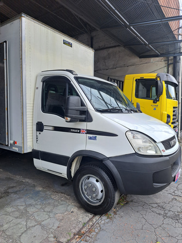 Iveco Daily 35s14 Ano 17 Bau . Unico Dono .