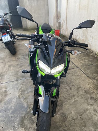 Kawasaki Z400