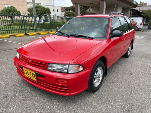 Mitsubishi Lancer 1.6 Glxi