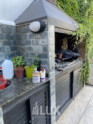 Casa 3 Dormitorios Con Piscina, Quincho Y Parrilla - Garage 2 Autos Cerca Del Rio - Alberdi