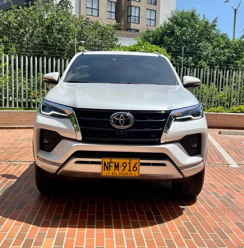 Toyota Fortuner 2.8l