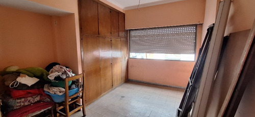Local Con Vivienda En Venta En Valentin Alsina