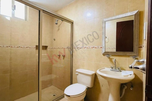 Experimenta El Lujo Y La Comodidad En Esta Impresionante Residencia Con Una Superficie De 600 M2 ...