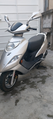 Suzuki Burgman 125i