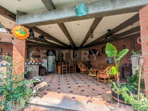 Casa En Venta, Xochitepec, Morelos