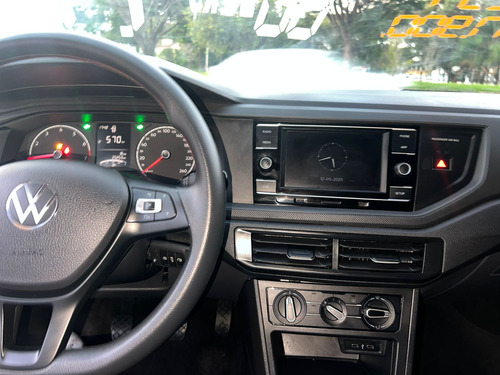 Volkswagen Polo Volkswagen Polo MPI (Flex)