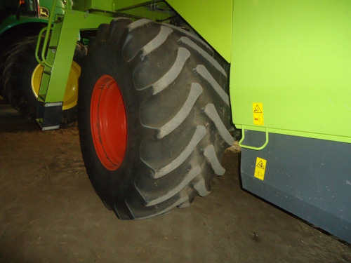 Imagen 9 de 13 de Vdo Cosechadora Claas 350 Mega 25 Pies 4x4 Excelente Estado.