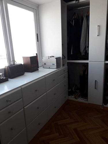 Ramos Mejia : Centro, Semipiso 5 Amb. Al Fte. C /cochera, Muy Bueno
