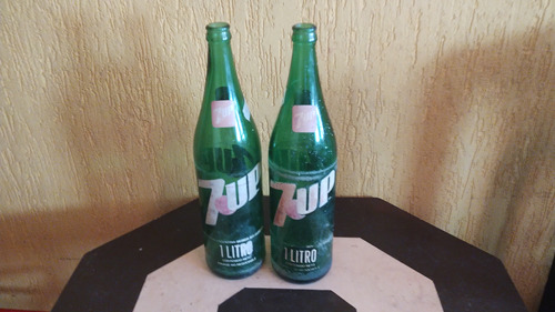 Lote 2 Botellas Refresco 7up 1 L Vintage Logo Cuadrado