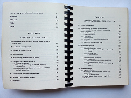 Libro Cartografia Y Levantamientos Urbanos Blachut 122b1 (Usado)