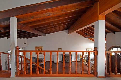 Venta Casa 6 Amb Jardin Y Pileta Parque Patricios
