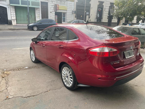 Imagen 4 de 5 de Ford Fiesta Kinetic Titanium Powerswift