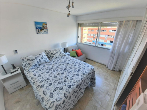 Imagen 7 de 17 de Hermosos Departamento - Playa Mansa