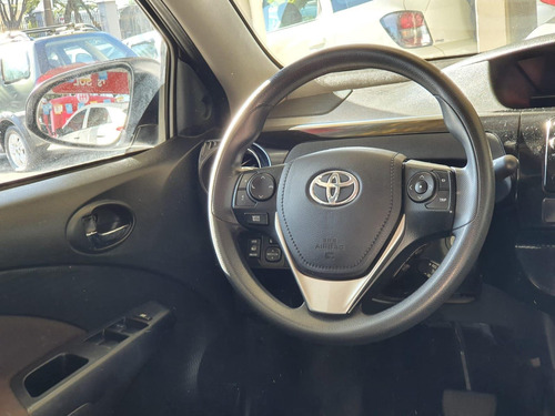 Imagem 7 de 9 de Toyota Etios Sedan X 1.5 Flex Aut