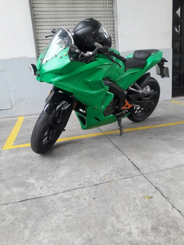 Rouser Bajaj Rs 200 Full Inyeccion Permuto..!!!