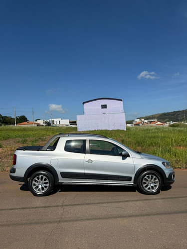 Volkswagen Saveiro 1.6 16v Cross Cab. Dupla Total Flex 2p