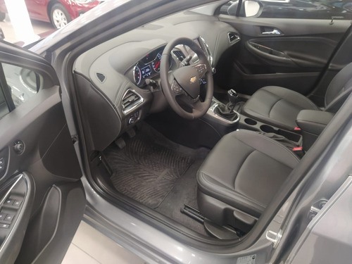 Imagen 9 de 14 de Chevrolet Cruze 4p Lt Aut. Ph
