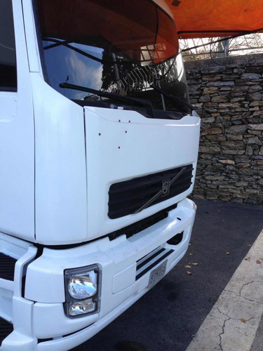 Imagen 2 de 15 de Volvo 260 - Vm 4x2r