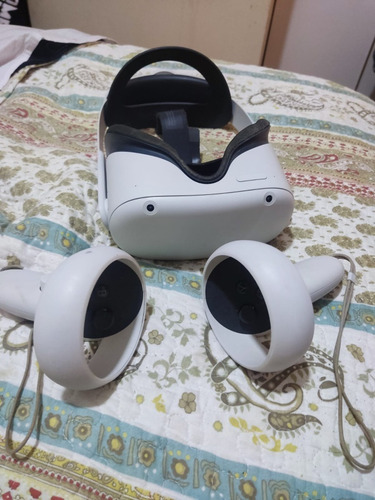 Oculus Quest 2 