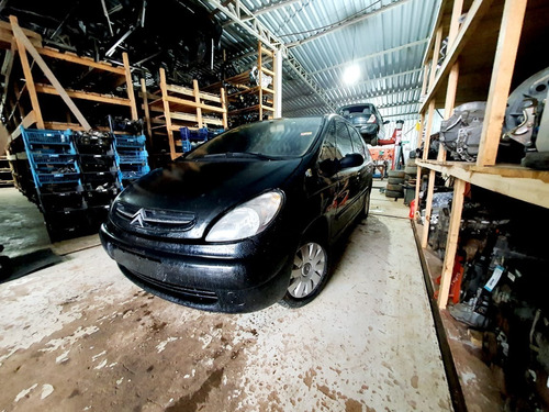 Imagem 3 de 5 de Sucata Xsara Picasso 2.0 16v Gaso. 2005 P/ Retirada De Peças