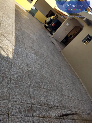 Imagem 2 de 15 de Casa / Sobrado Para Venda Em Itaquaquecetuba, Vila Maria Augusta, 3 Dormitórios, 1 Suíte, 3 Banheiros, 4 Vagas - 200319a_1-1638911