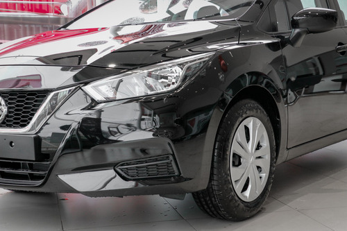 Imagem 3 de 4 de Nissan Versa Sense 1.6 (flex)