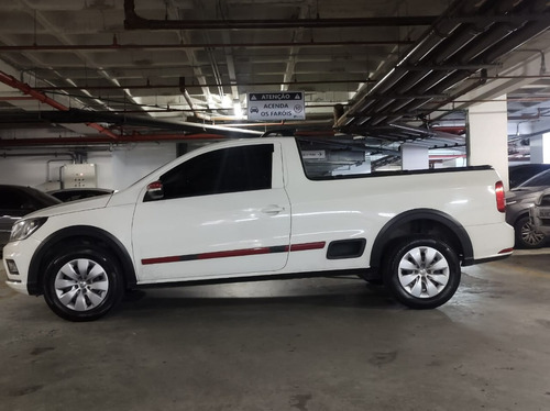 Volkswagen Saveiro 1.6 Robust Cab. Simples Total Flex 2p