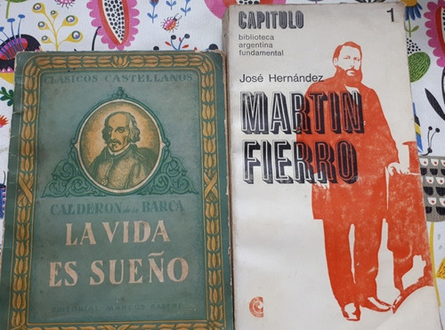 2 Antiguos Libros Martín Fierro La Vida Es Sueño Calderón Ba