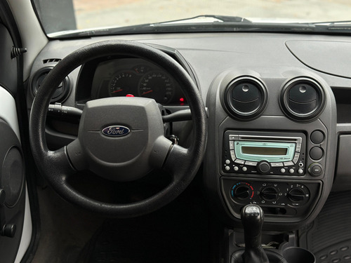 Ford Ka 1.6 Fly Viral 95cv