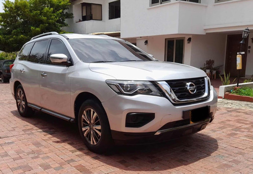 Nissan Pathfinder 3.5 R52 Sense