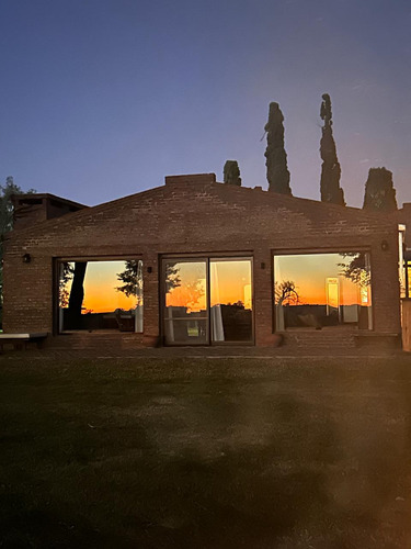 Alquiler Temporario De Casa De Campo. Lugar Para Eventos.