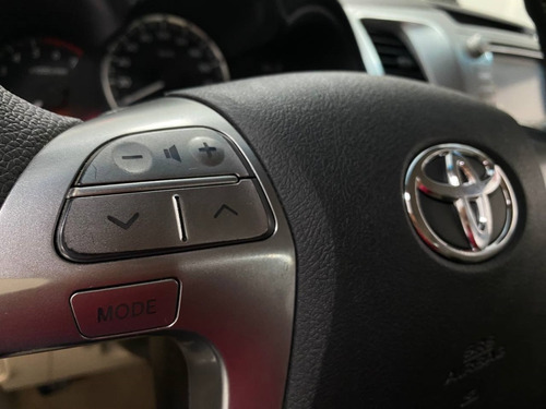 Toyota Hilux SW4 2.7 SR 4X2 16V FLEX 4P MANUAL