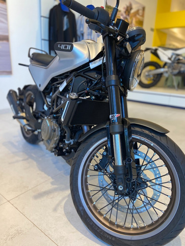 Imagen 6 de 15 de Husqvarna Vitpilen 401 - Tomamos Tu Usado